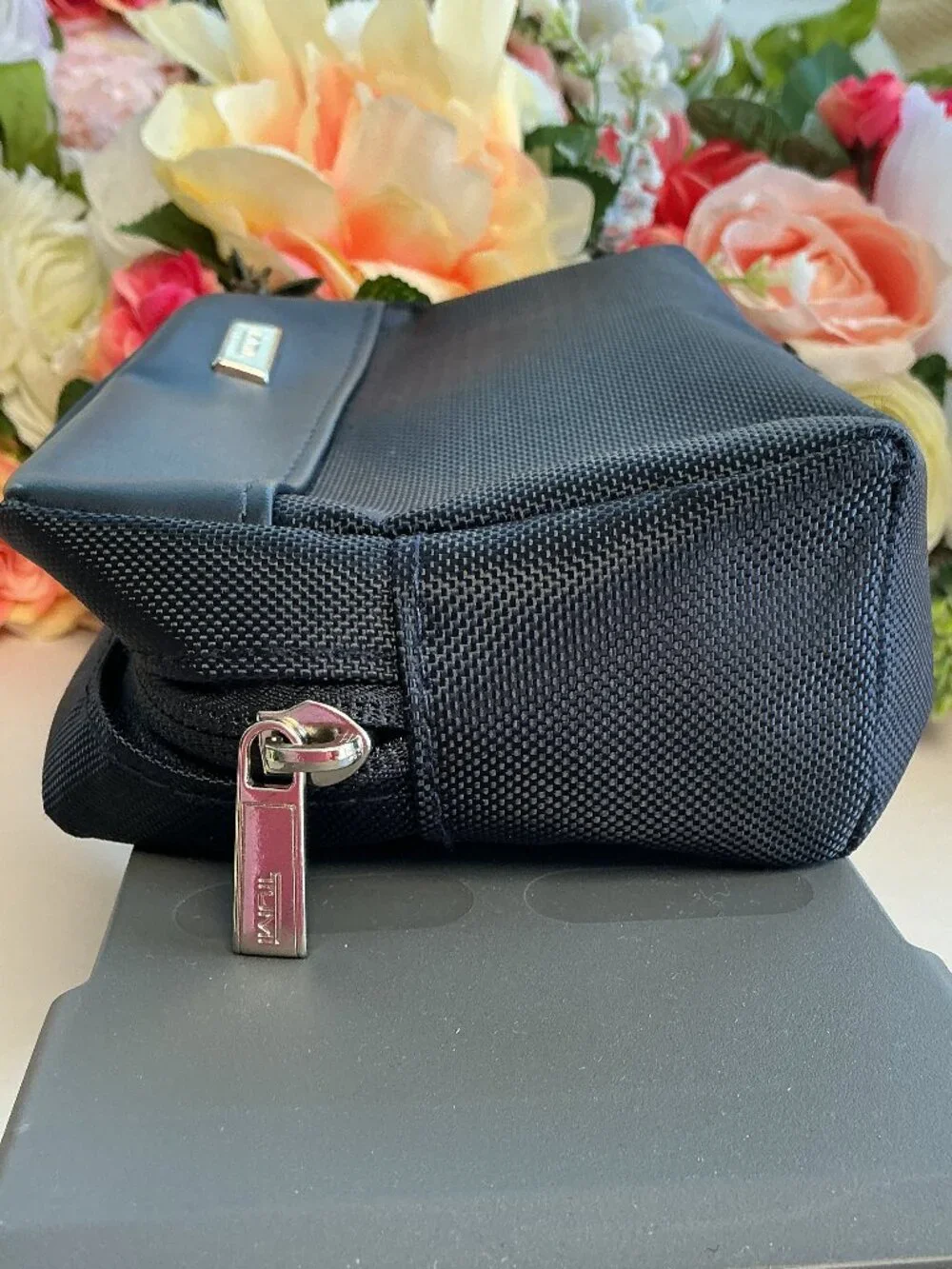 TUMI for Delta Navy Travel Amenity Toiletry Cosmetic Pouch